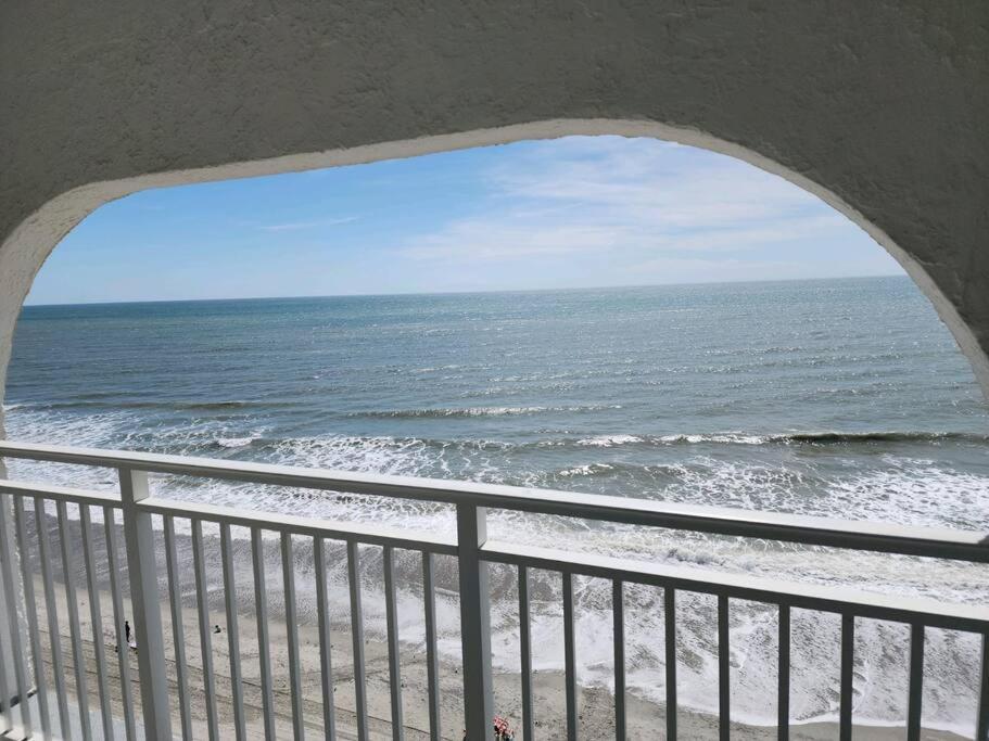 Oceanfront Efficiency T1104 Apartment Миртъл Бийч Екстериор снимка